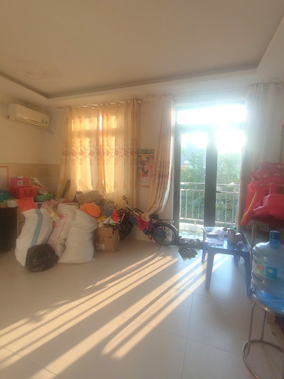 Mại Dô Mại Dô, Trung tâm Phố Tây Thảo Điền, MtKd, 5 tầng, chỉ hơn 8 tỷ 4