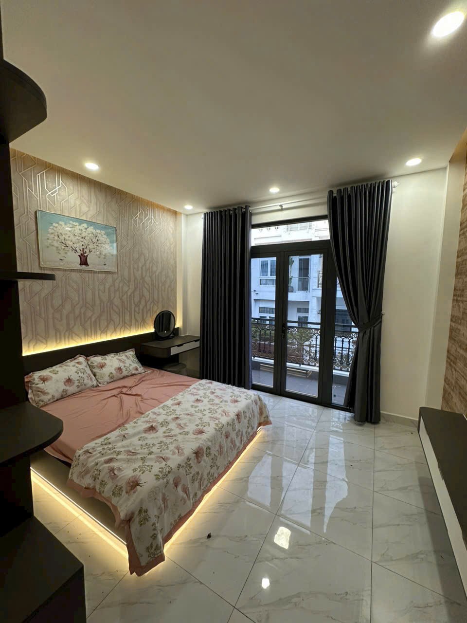 NHÀ MẶT TIỀN THẠNH LỘC 15 4 TẦNG SÂN THƯỢNG VIEW SÔNG GIÁ  6,35 TỶ TL 4