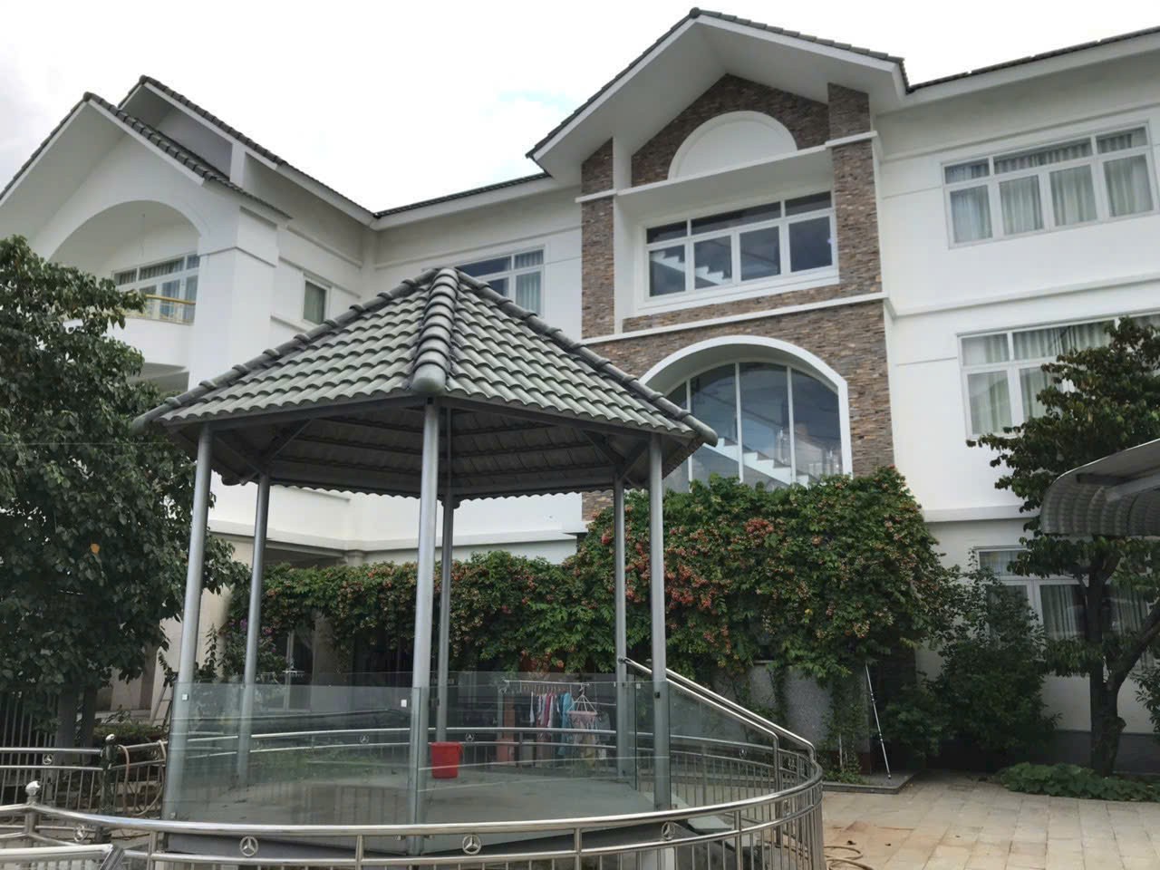 Cần bán Biệt thự Phường Phú Hữu, Quận 9, Diện tích 1100m², Giá 0100 Tỷ 4