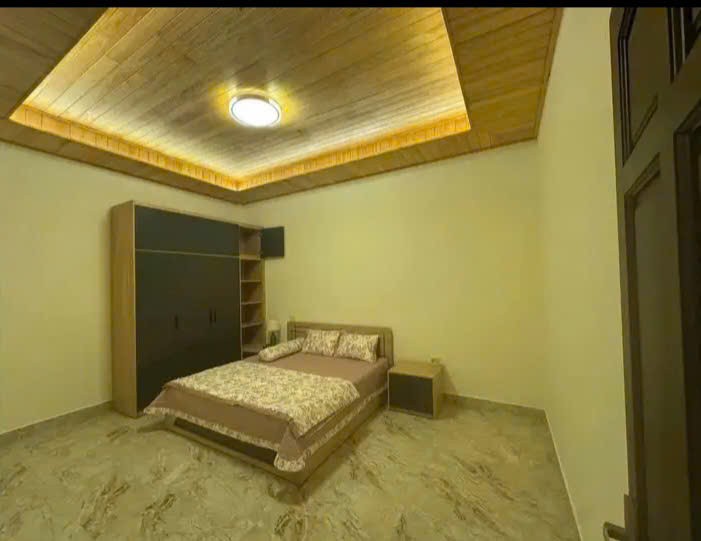 CẦN TIỀN BÁN GẤP NHÀ MẶT TIỀN KINH DOANH ĐƯỜNG TÔ NGỌC VÂN TRUNG TÂM ĐÀ LẠT 157m2 GIÁ 10.2 TỶ 2