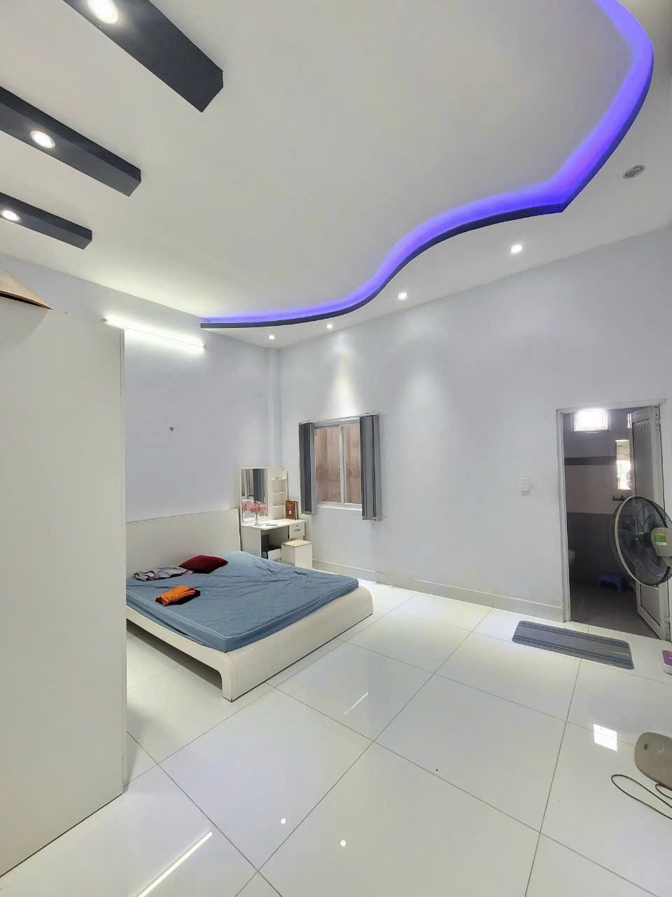 Cho thuê Nhà mặt tiền Dĩ An, Bình Dương, Diện tích 120m², Giá 16 Triệu/tháng 7