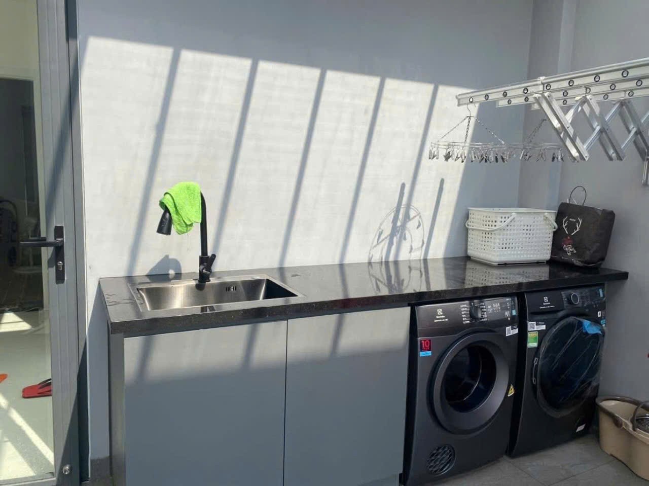 Cần bán Nhà mặt tiền Phường Phú Hữu, Quận 9, Diện tích 50m², Giá 7.9 Tỷ 11