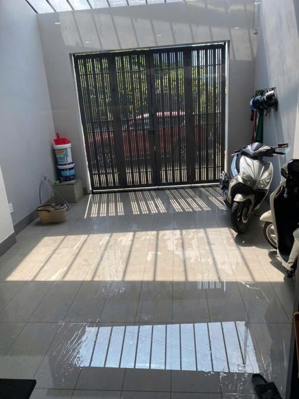 Cần bán Nhà mặt tiền Phường Phú Hữu, Quận 9, Diện tích 50m², Giá 7.9 Tỷ 7