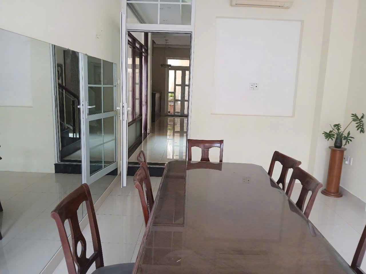 Cho thuê Biệt thự Phường Thảo Điền, Quận 2, Diện tích 140m², Giá 50 Triệu/tháng 2
