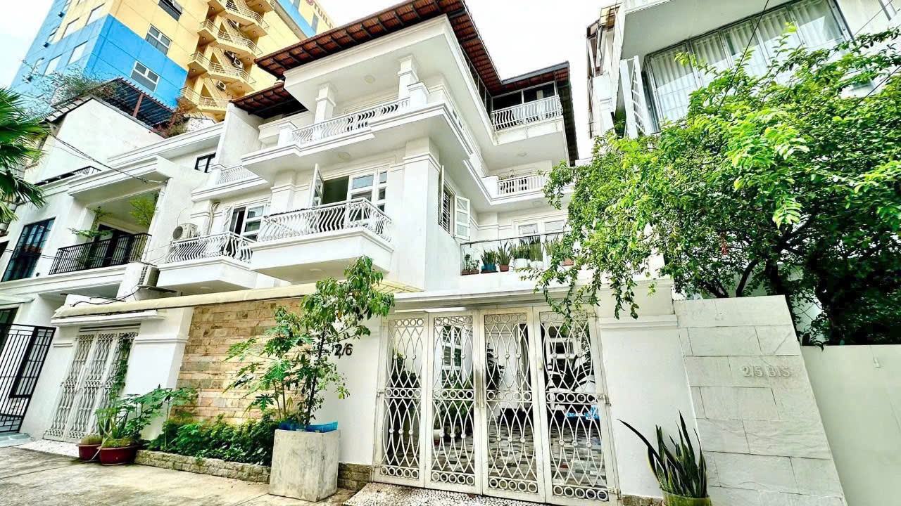Cần bán Biệt thự Quận 1, Hồ Chí Minh, Diện tích 320m², Giá 0105 Tỷ
