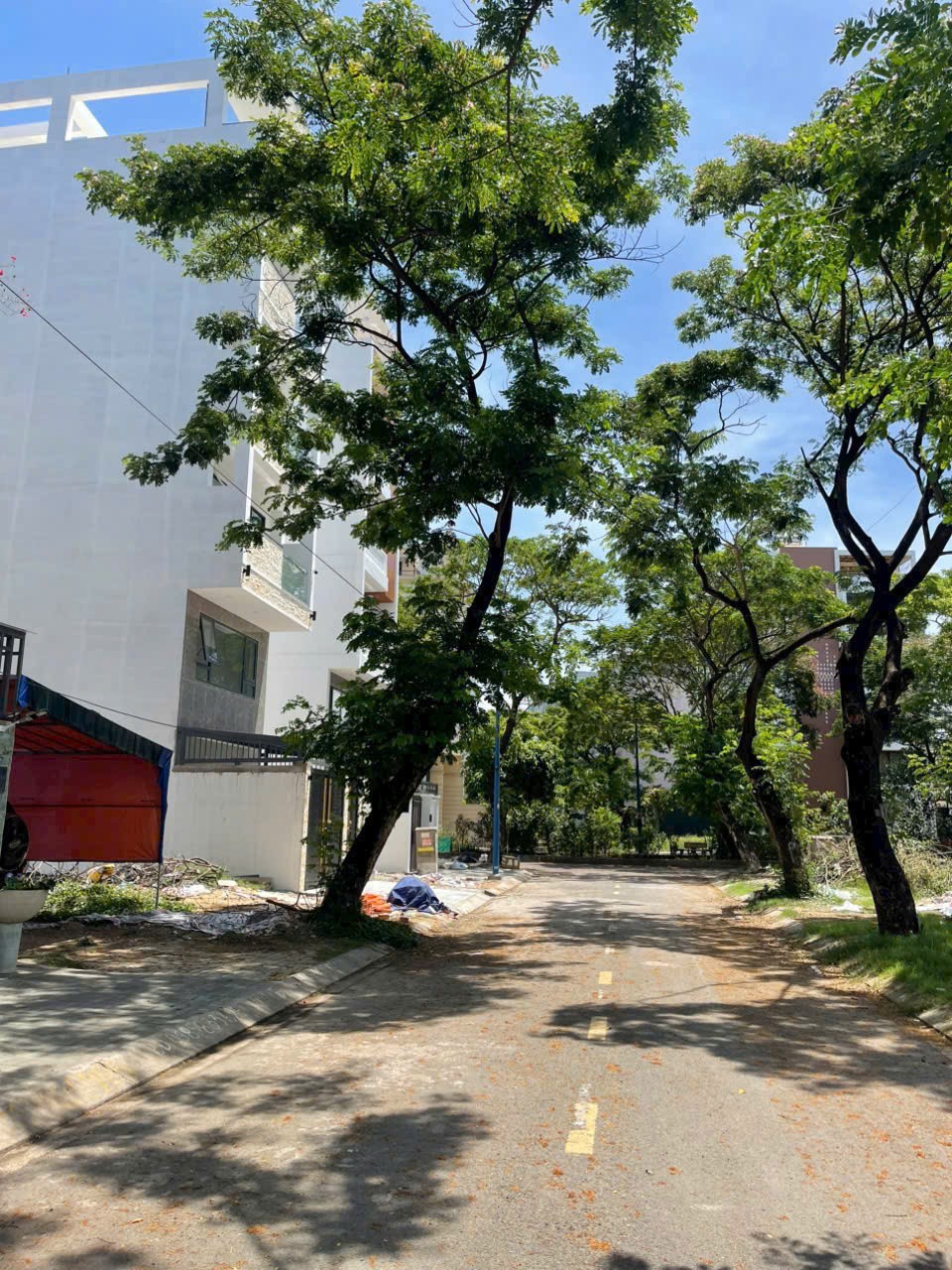 Cần bán Đất Phường Phước Long B, Quận 9, Diện tích 90m², Giá 16.2 Tỷ
