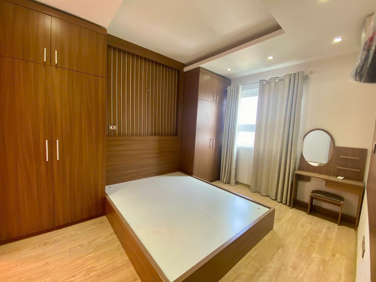 Chung cư Thanh Hà 2,3 tỷ 2 ngủ 2wc , Bc Đông Nam