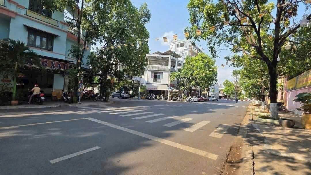 Cần bán Đất Dĩ An, Bình Dương, Diện tích 90m², Giá 6.7 Tỷ 2