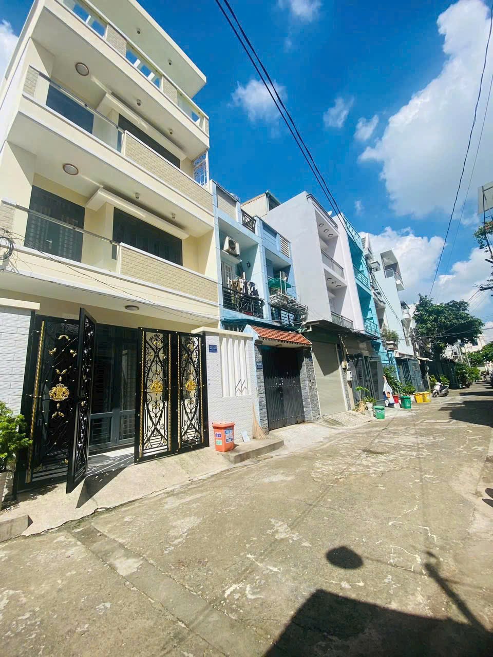 Nhà hẻm đường số 3, Bình Hưng Hòa dt 71m2 2 lầu 4pn 3wc giá 6,8 tỷ