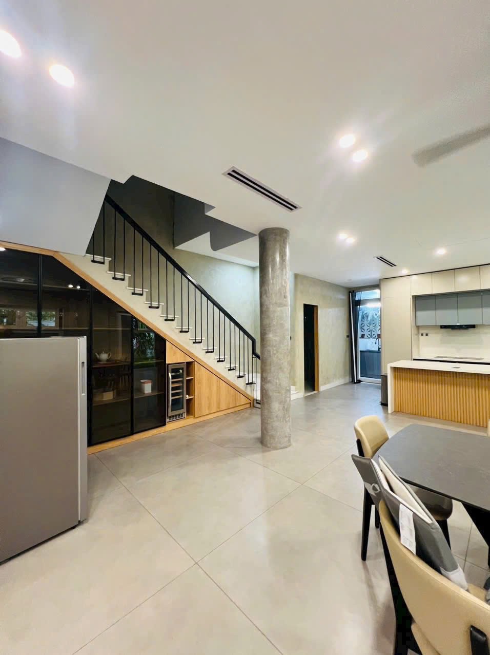 Cho thuê Nhà mặt tiền Phường Phú Hữu, Quận 9, Diện tích 160m², Giá 32 Triệu/tháng 4