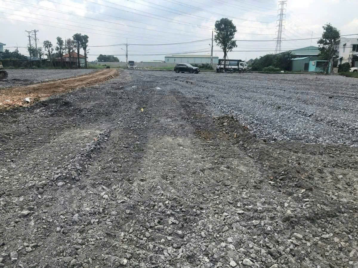 BÁN ĐẤT 2.600M² MT VÕ VĂN BÍCH GẦN CẦU SÁNG, HÓC MÔN THỔ CƯ GIÁ 25 TỶ 2
