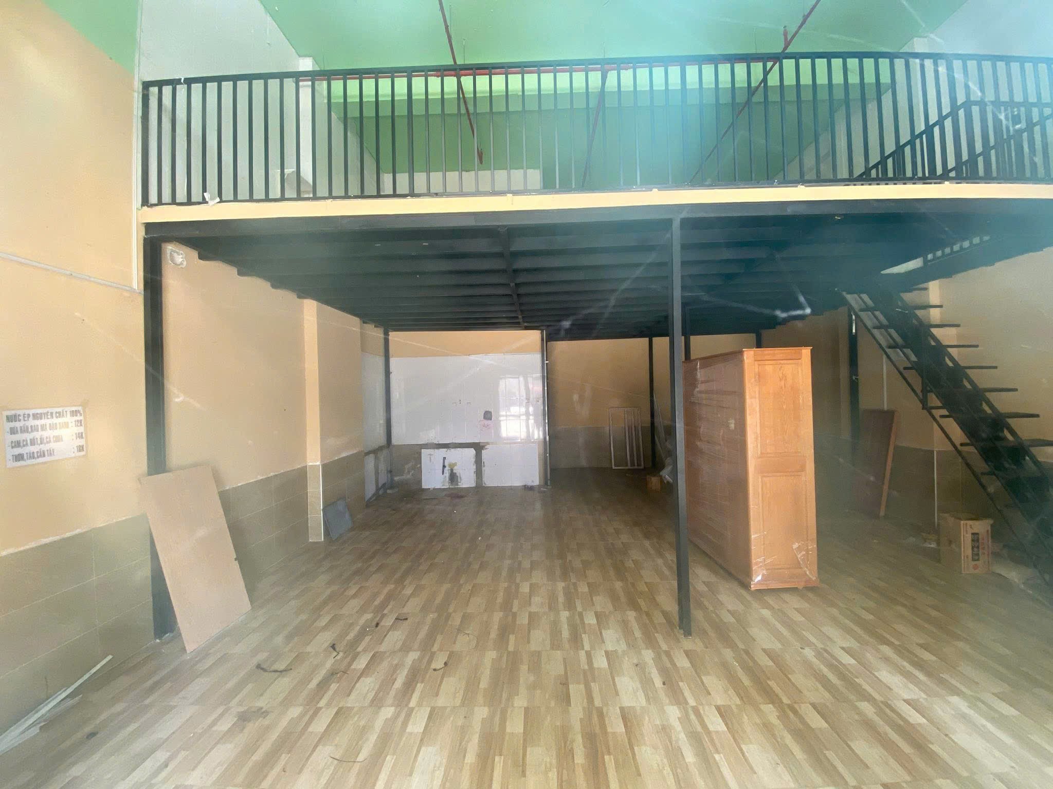 Cần bán Nhà mặt tiền Phường Phú Hữu, Quận 9, Diện tích 67m², Giá 4.5 Tỷ