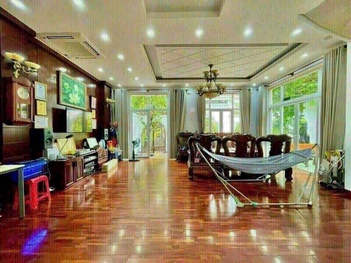 Cần bán Biệt thự Phường Hiệp Bình Chánh, Thủ Đức, Diện tích 205m², Giá 33 Tỷ 5