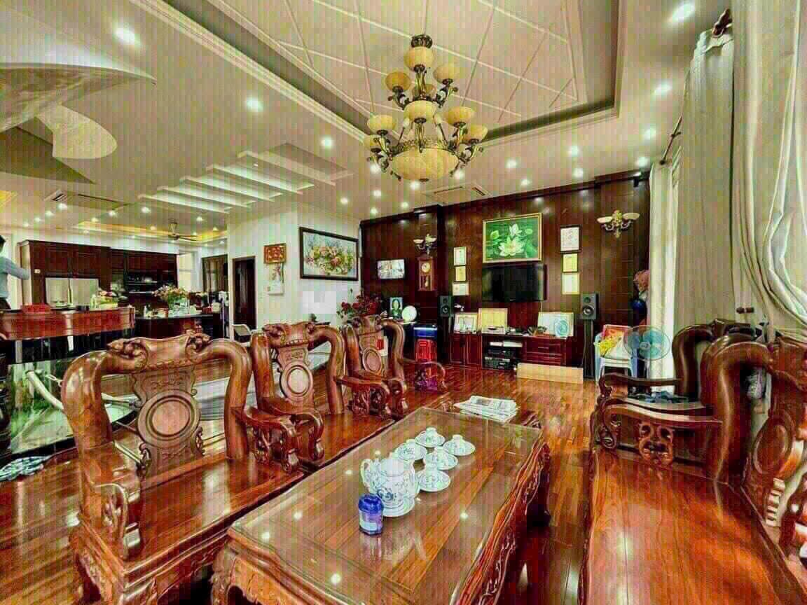Cần bán Biệt thự Phường Hiệp Bình Chánh, Thủ Đức, Diện tích 205m², Giá 33 Tỷ 7