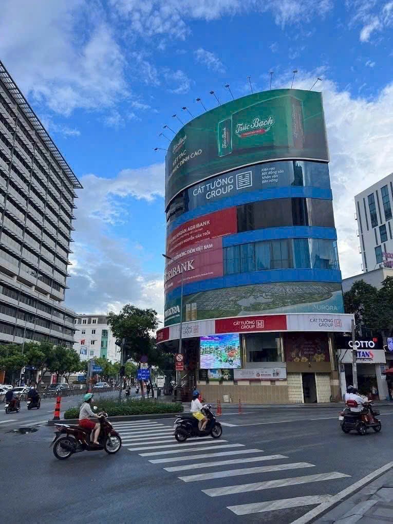 Cho thuê Nhà mặt tiền Phường 10, Phú Nhuận, Diện tích 276m², Giá 800 Triệu/tháng