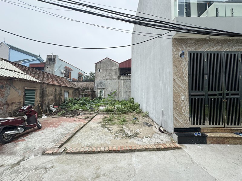 Cần bán lô góc 40,1m2 đất thôn Lời, Đặng Xá, Gia Lâm. Cách 50m ra đường ô tô tránh, hồ điều hòa 4