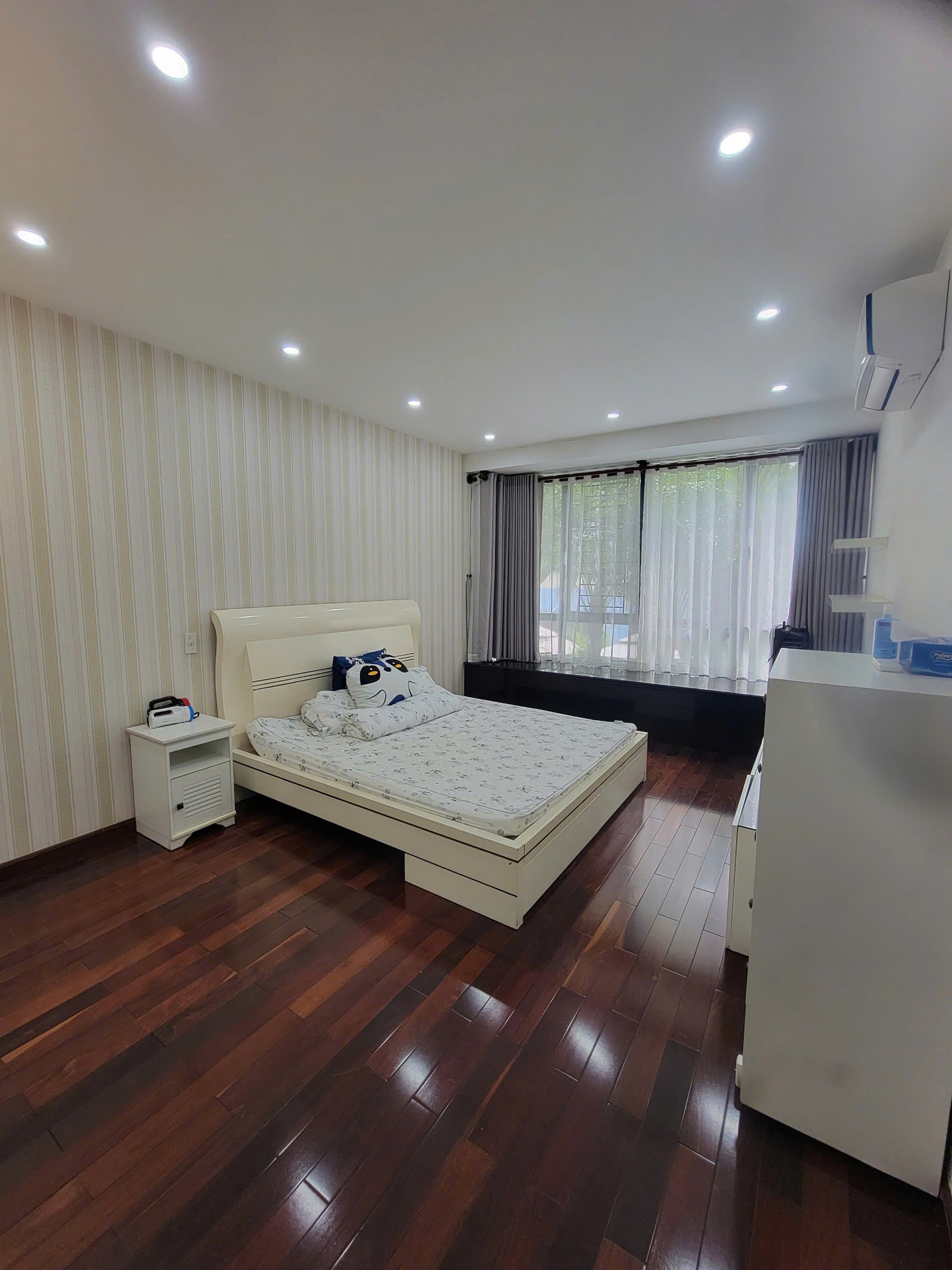 Cho thuê Biệt thự Phường Phước Long B, Quận 9, Diện tích 180m², Giá 25 Triệu/tháng 5
