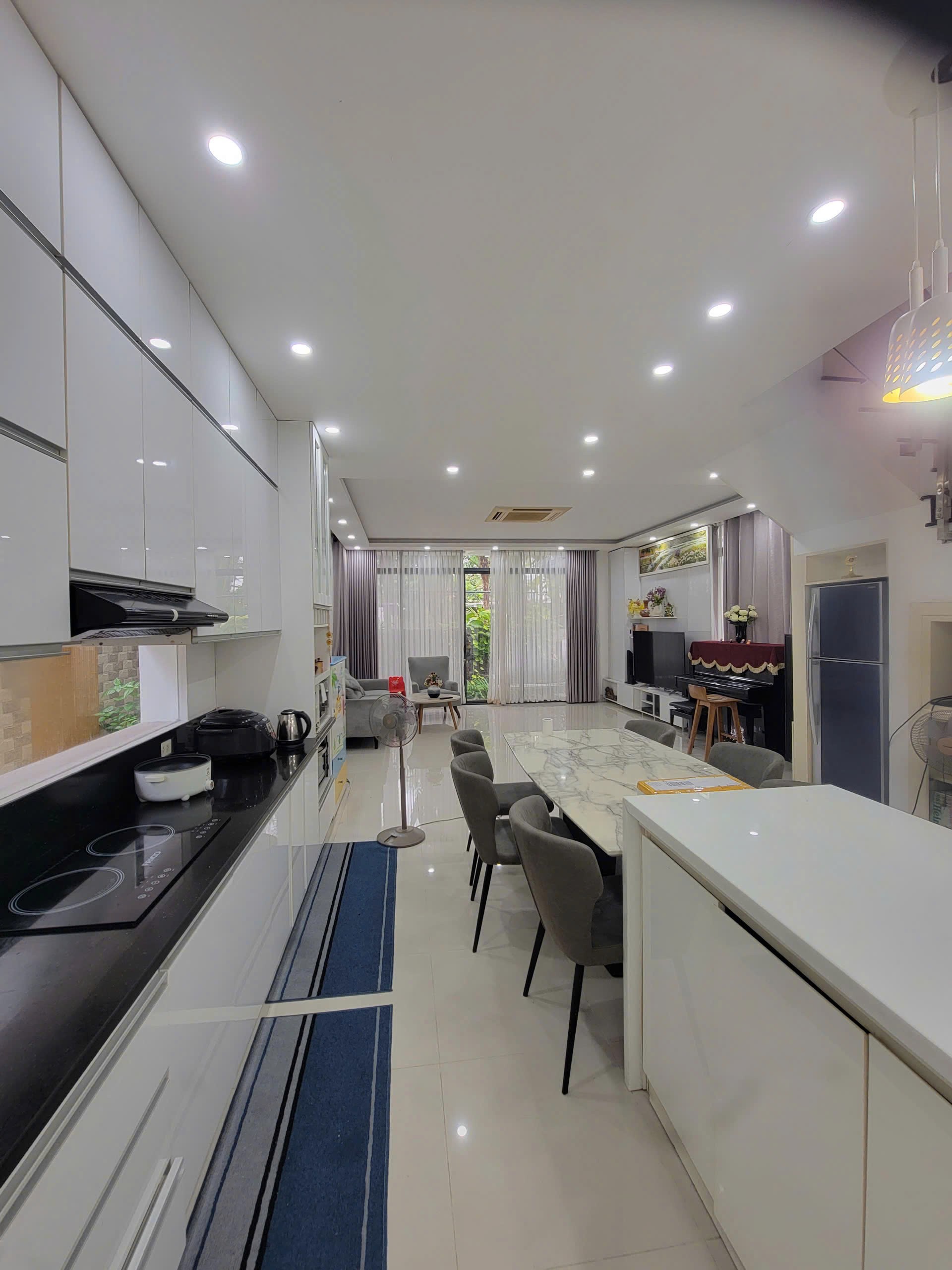 Cho thuê Biệt thự Phường Phước Long B, Quận 9, Diện tích 180m², Giá 25 Triệu/tháng 8