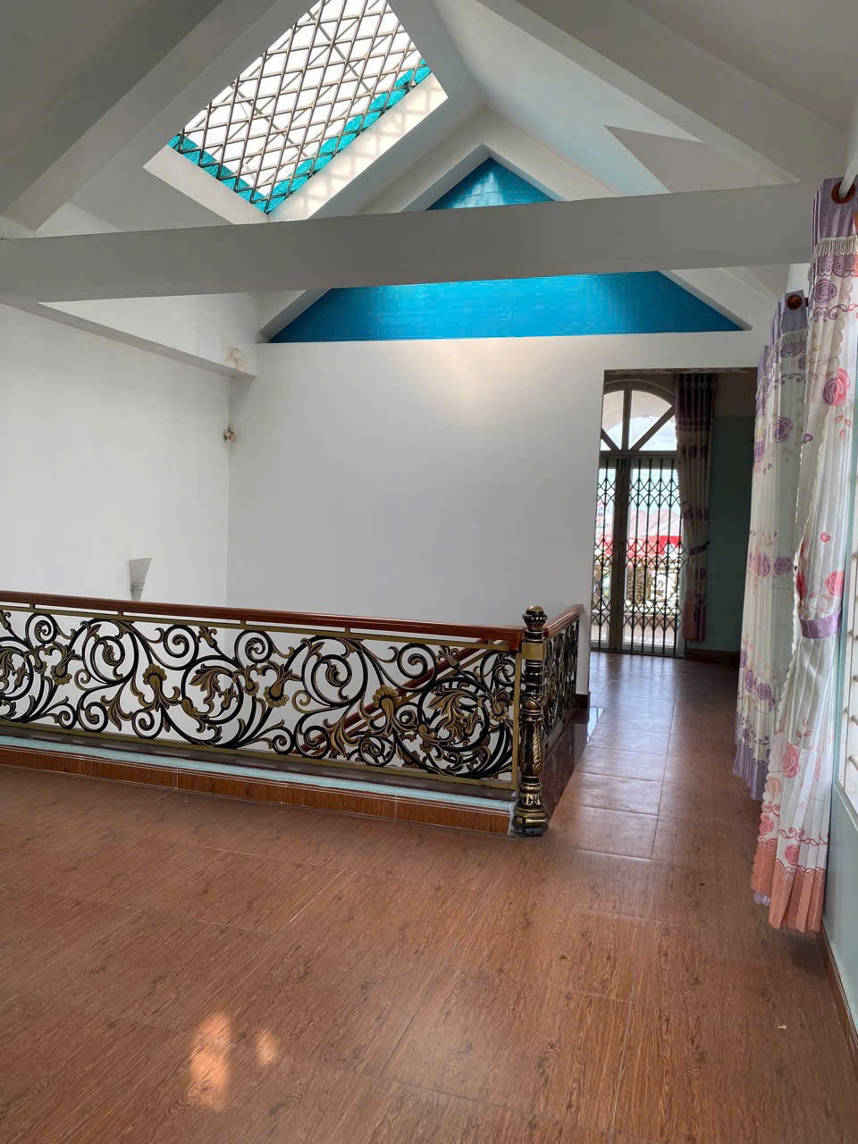 Cần bán Nhà mặt tiền Dĩ An, Bình Dương, Diện tích 121m², Giá 15 Tỷ
