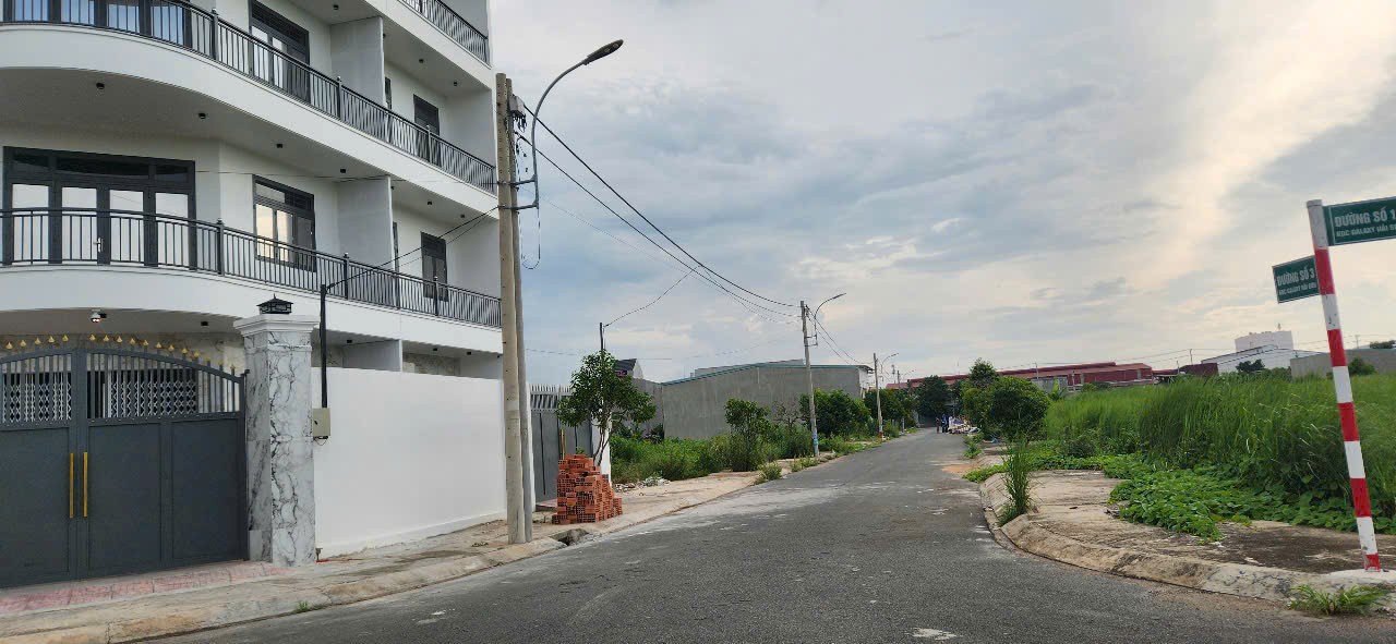 100m2 đất thổ cư KDC Hải Sơn, xã Đức Hòa Hạ, Đức Hòa giá 1,28 tỷ 2