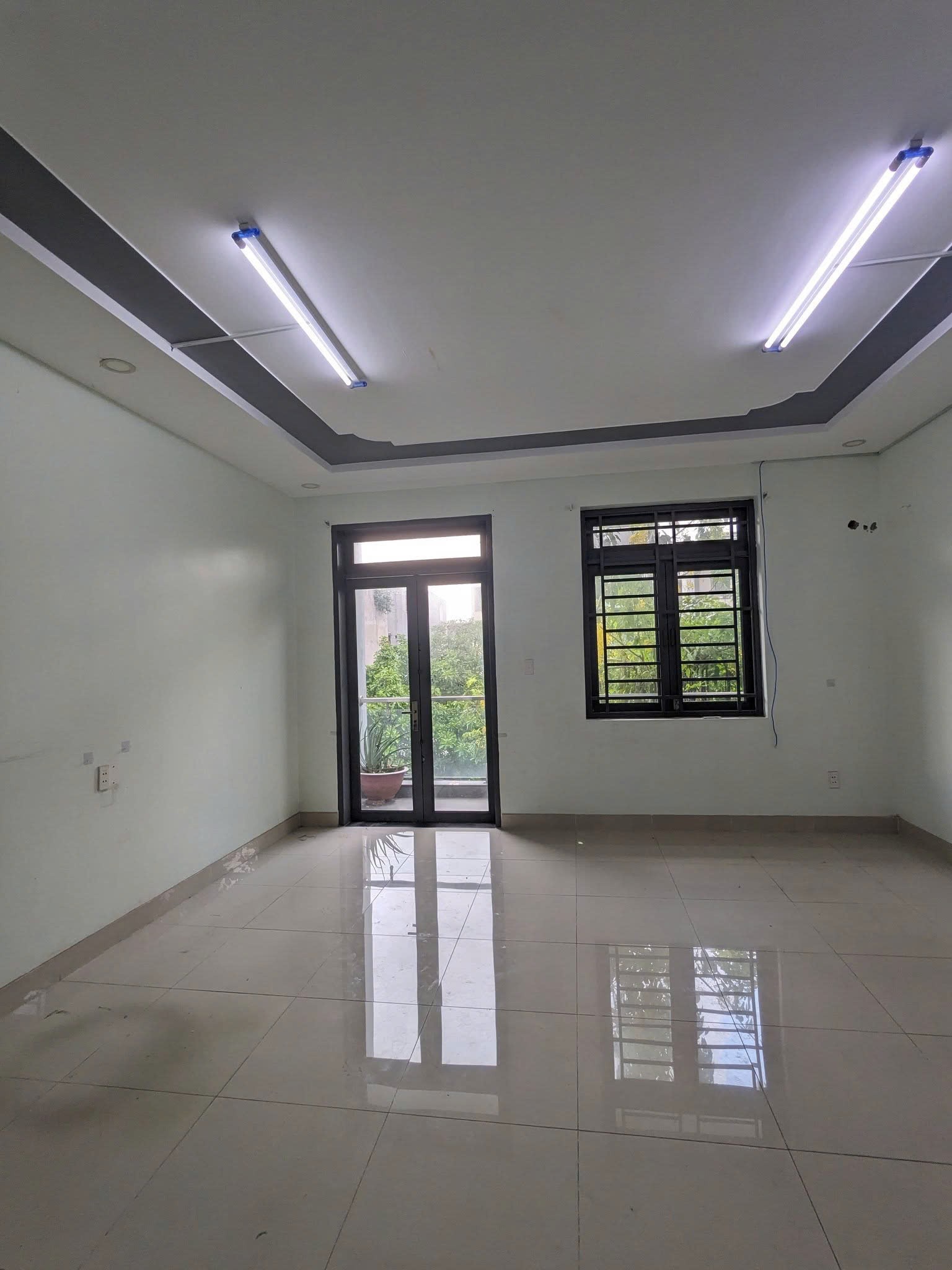 Cho thuê Nhà mặt tiền Phường Phước Long B, Quận 9, Diện tích 100m², Giá 20 Triệu/tháng 5