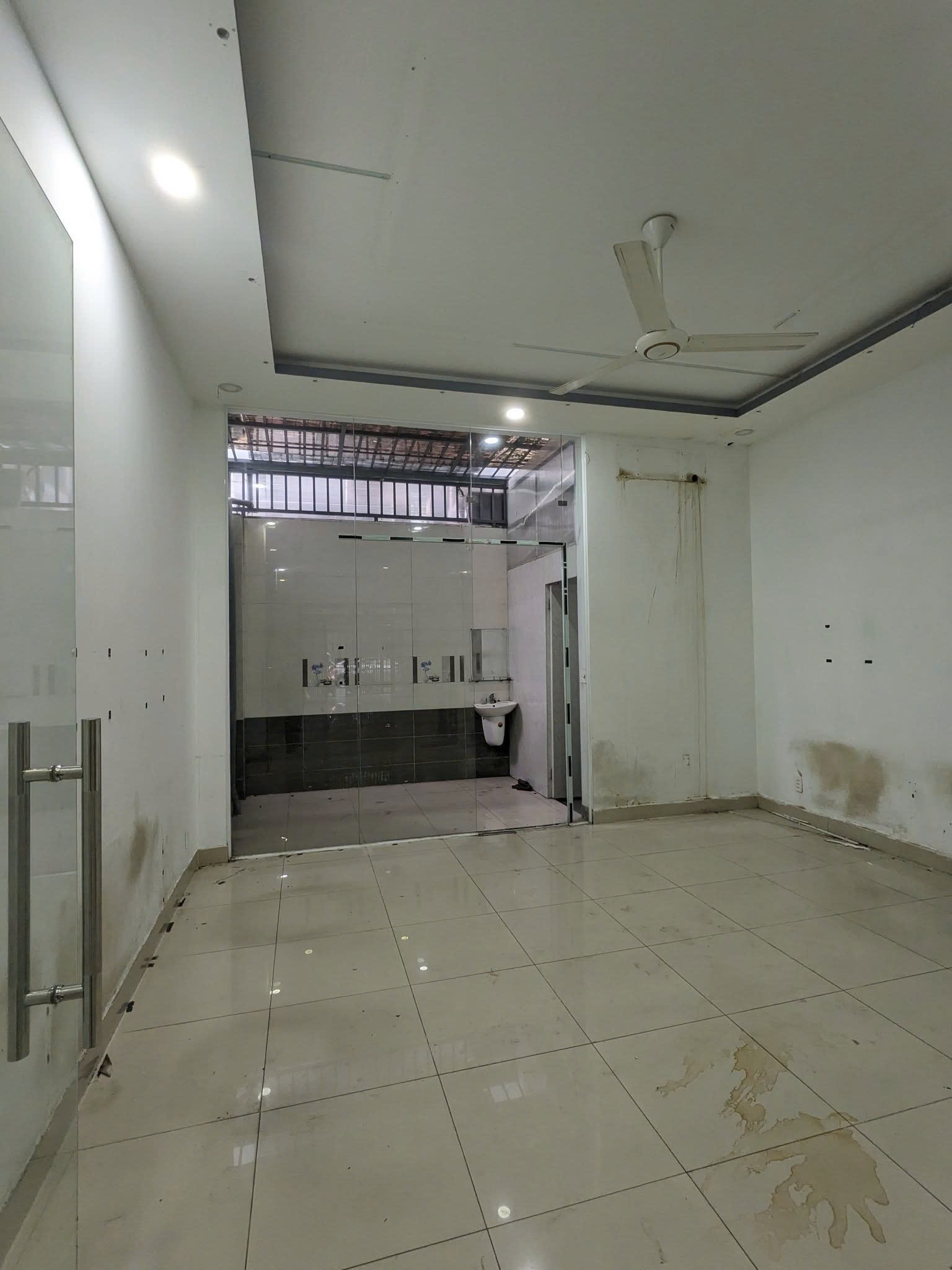 Cho thuê Nhà mặt tiền Phường Phước Long B, Quận 9, Diện tích 100m², Giá 20 Triệu/tháng 3