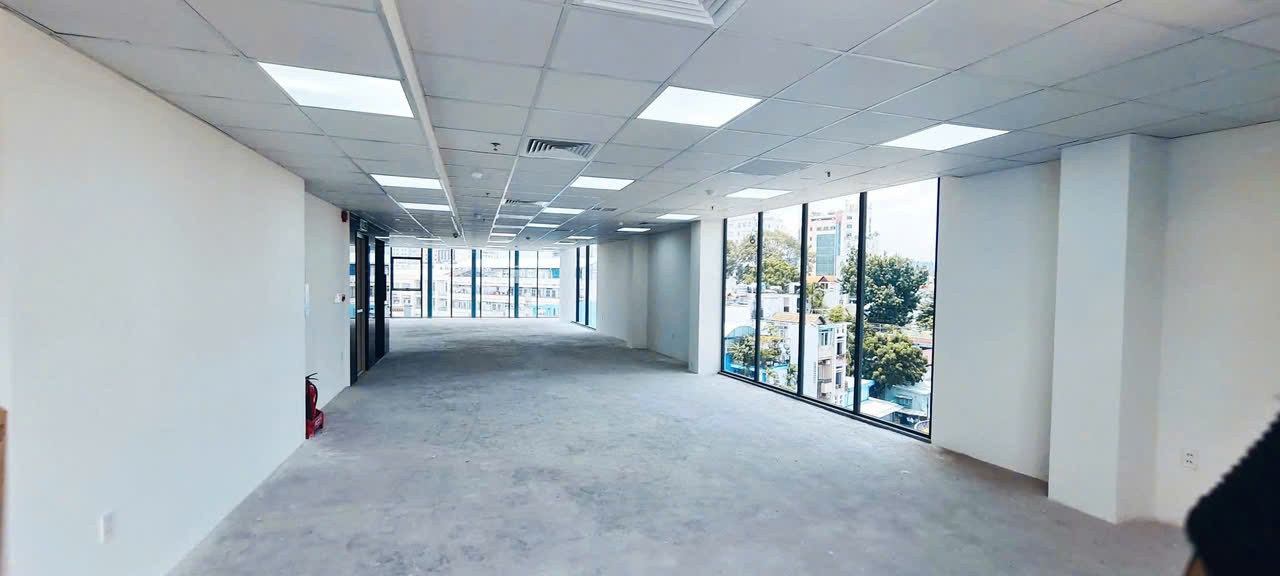Cần bán Văn phòng Phường 9, Quận 3, Diện tích 127m², Giá Thương lượng 3