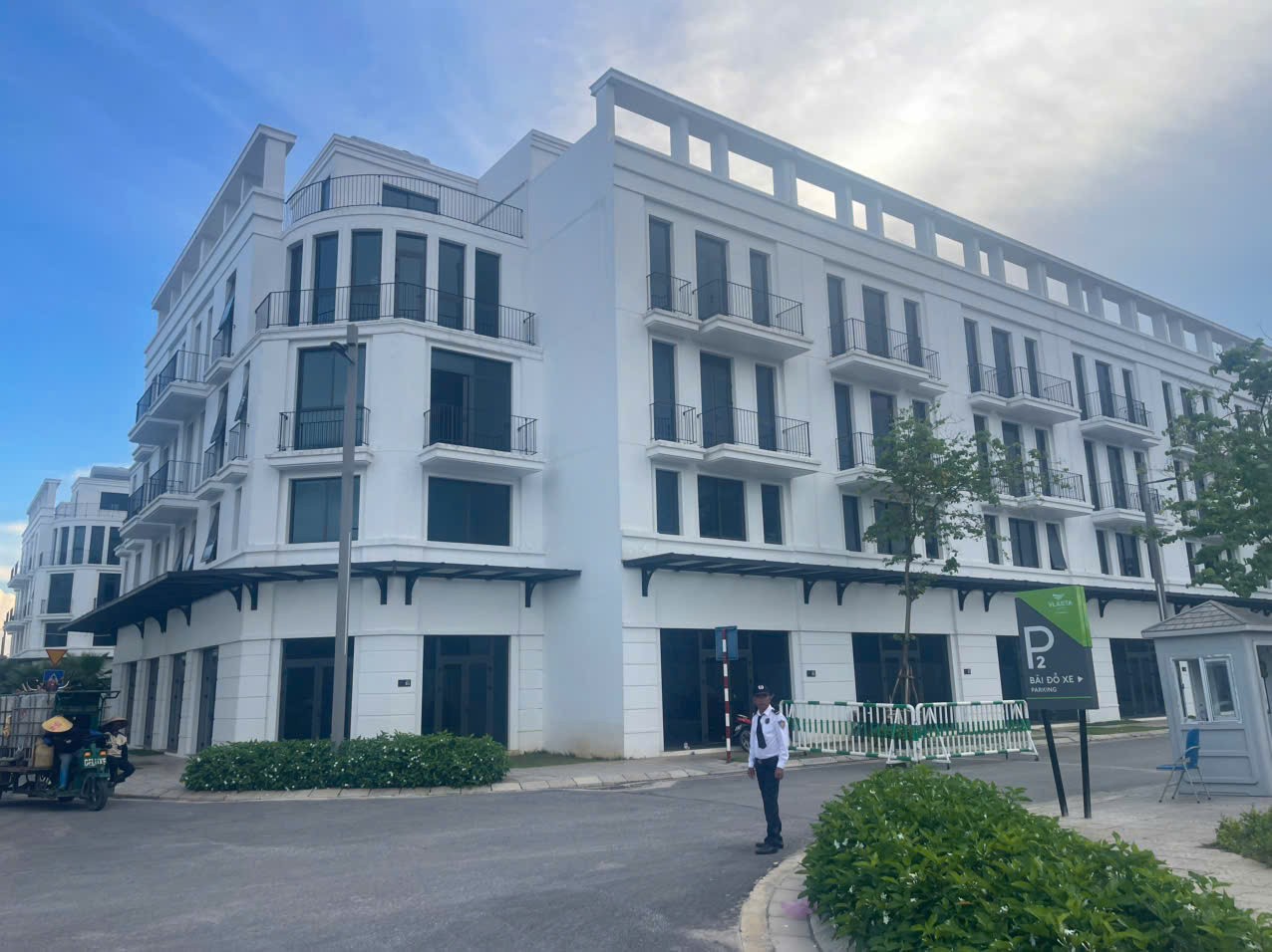 BÁN CĂN SHOPHOUSE  MẶT BIỂN VLASTA SÂM SƠN VIP GIÁ TỐT 2
