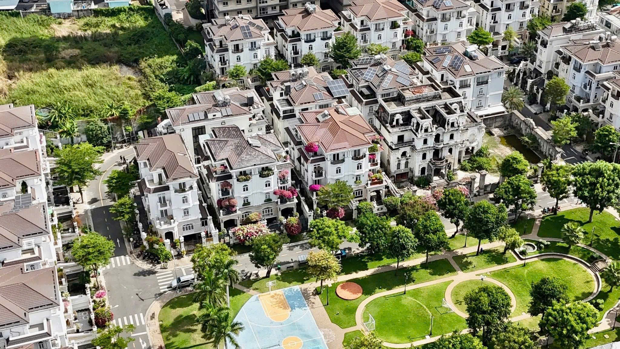 Cần bán Nhà mặt tiền Phường Tân Phú, Quận 7, Diện tích 369m², Giá 75 Tỷ 2