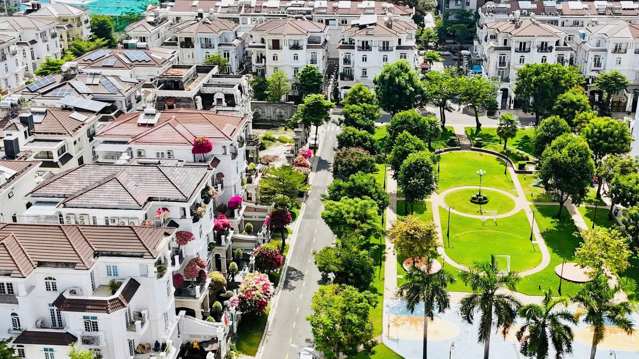 Cần bán Nhà mặt tiền Phường Tân Phú, Quận 7, Diện tích 369m², Giá 75 Tỷ 3