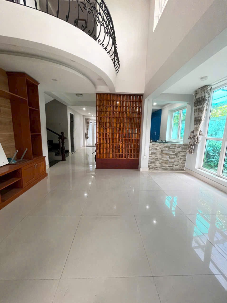 Cần bán Nhà mặt tiền Phường Hiệp Bình Chánh, Thủ Đức, Diện tích 200m², Giá 016.99 Tỷ 2