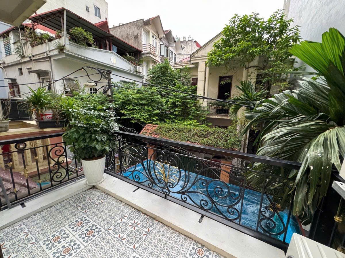 SIÊU PHẨM THÁI THỊNH NHÀ ĐẸP KINH DOANH TỐT40M GIÁ 12 TỶ 5