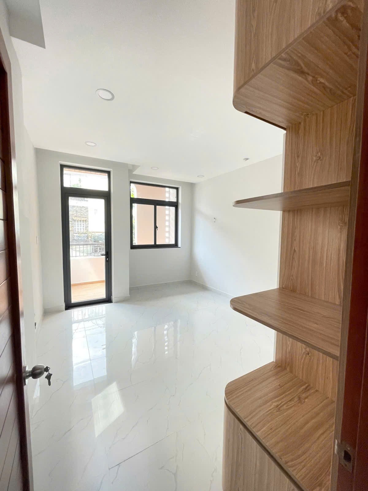 SIÊU PHẨM GIÁP Q11 - HẺM XE TẢI - 100M2 - 3 TẦNG 3PN 3WC - CHỈ 10.8 TỶ 4