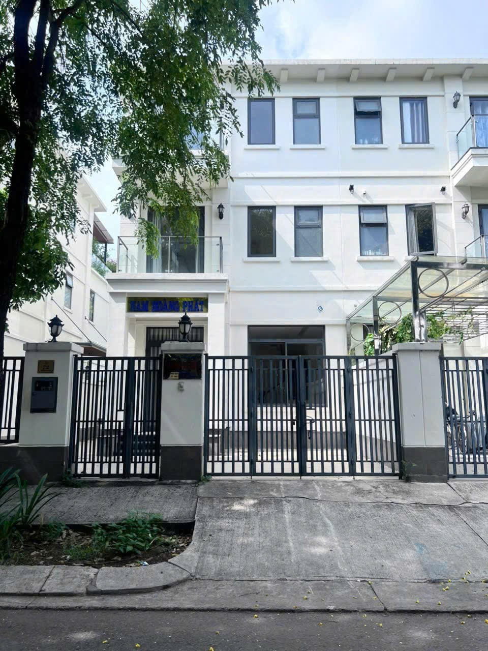 Cho thuê Biệt thự Phường An Phú, Quận 2, Diện tích 176m², Giá Thương lượng 8