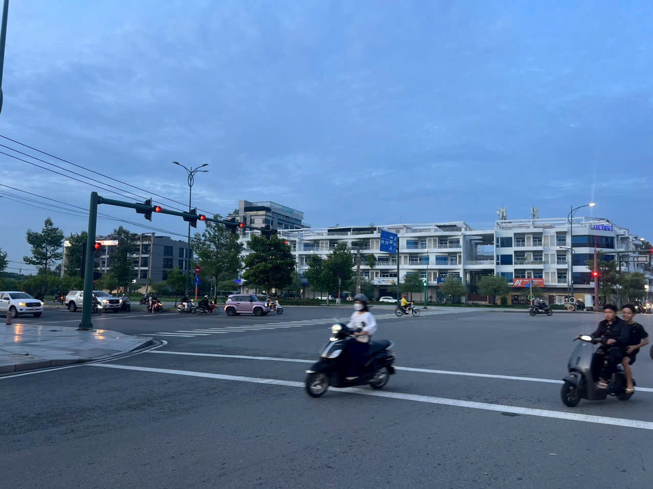 Cho thuê Văn phòng Phường Thủ Thiêm, Quận 2, Diện tích 90m², Giá 050 Triệu/tháng 2