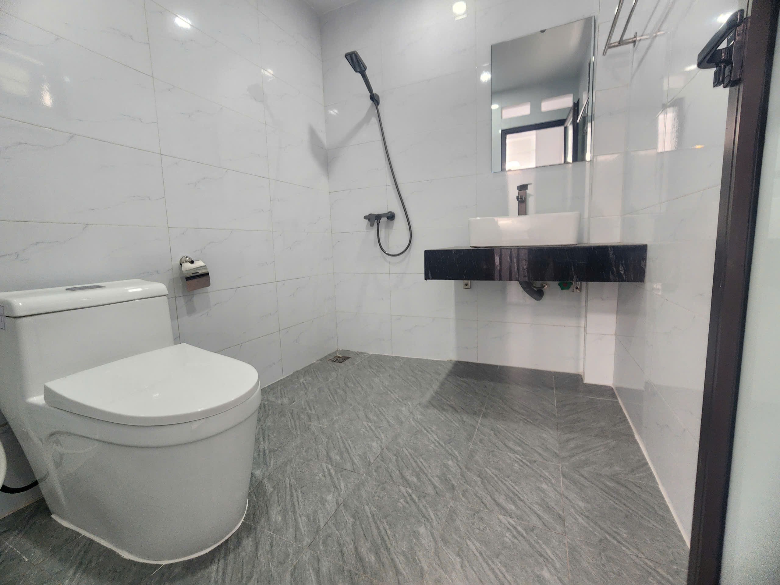 Bán nhà riêng Vân Côn, Hoài Đức, Hà Nội, giá siêu hời 3,3 tỷ, 40m2, ô tô đỗ gần 5
