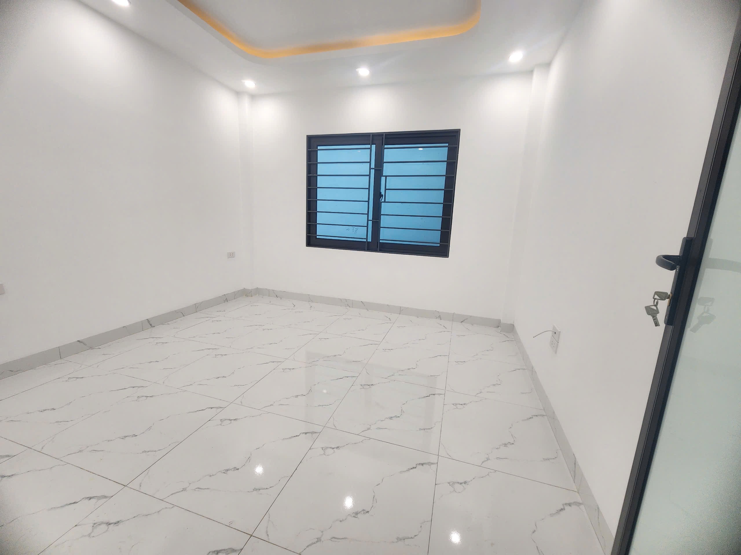 Bán nhà riêng Vân Côn, Hoài Đức, Hà Nội, giá siêu hời 3,3 tỷ, 40m2, ô tô đỗ gần 3
