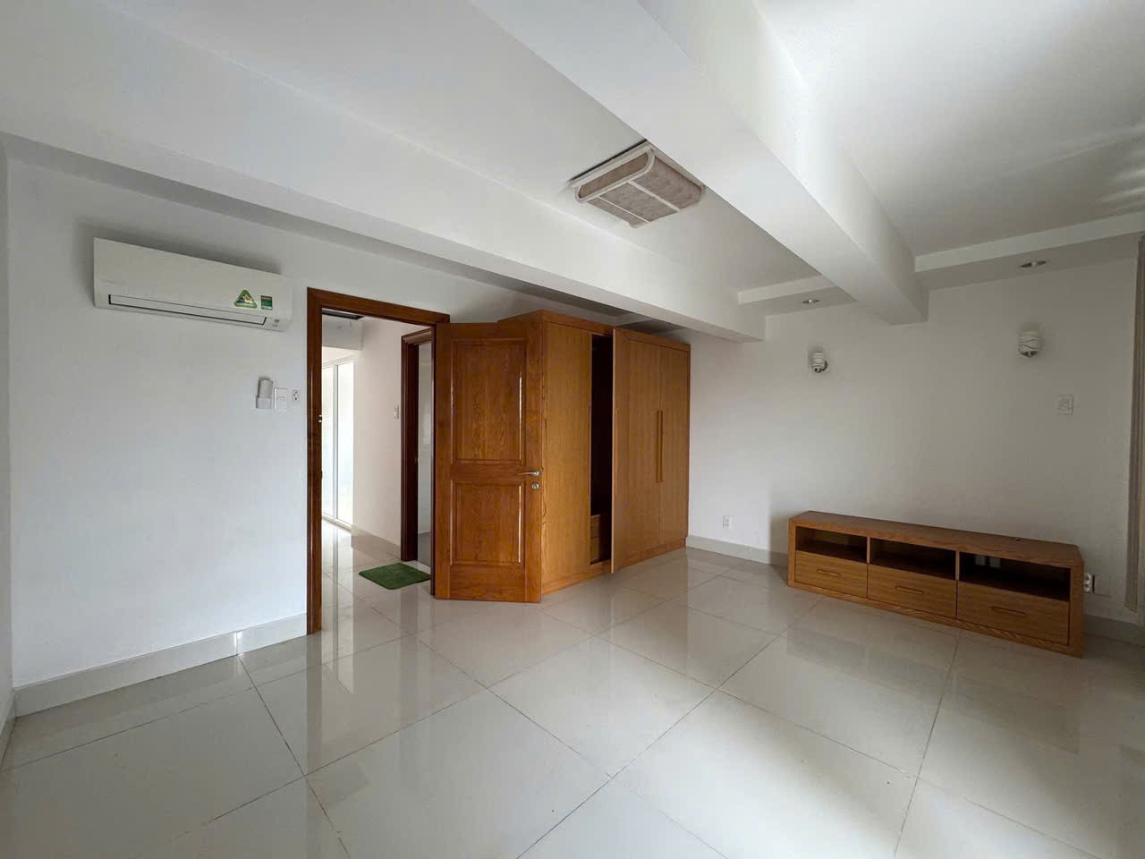 Cho thuê Biệt thự Phường Thảo Điền, Quận 2, Diện tích 333m², Giá Thương lượng 16