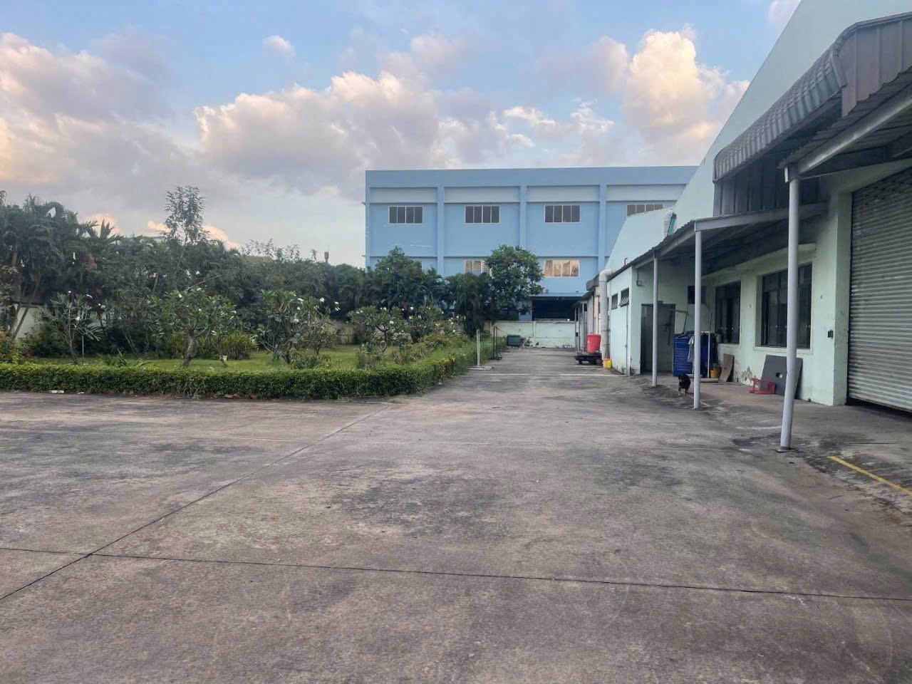 Xưởng KCN Tân Đức, xã Đức Hòa Hạ, Đức Hòa tổng dt 8500m2 giá 56 tỷ 6