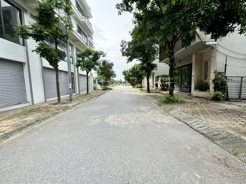 Bán Đất TĐC Trâu Quỳ 113m2: Đường 11m, Khe Thoáng, Đối Diện Shophouse Metropolitan, Sinh Lời! 2