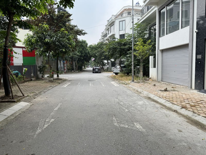 Bán Đất TĐC Trâu Quỳ 113m2: Đường 11m, Khe Thoáng, Đối Diện Shophouse Metropolitan, Sinh Lời! 6