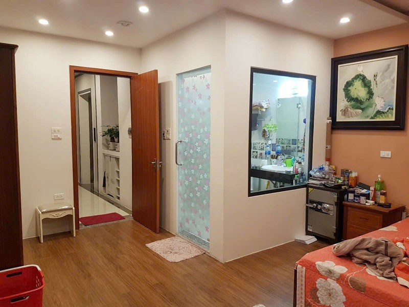 Bán 86,2m2 nhà 6 tầng, thang máy, khu liền kề Minh Tâm, Cổ Linh. View cầu Trần Hưng Đạo, Sân Bay