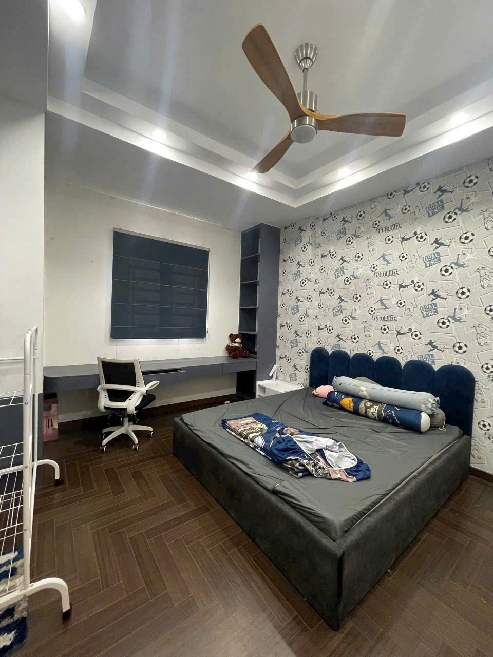 Nhà hẻm cư xá Độc Lập, p Tân Quý, q Tân Phú dt 60m2 2 lầu 4pn4wc giá 9 tỷ 4