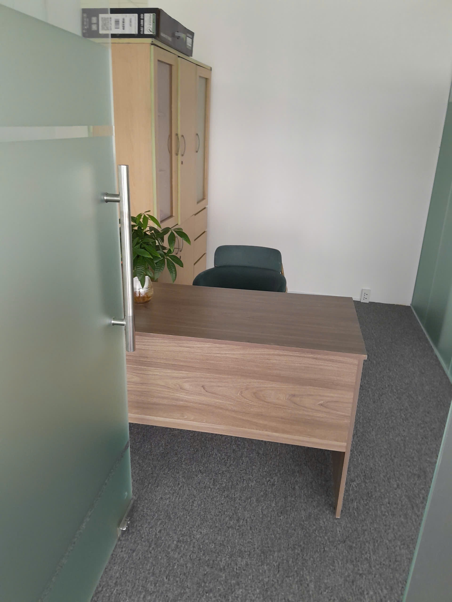 Cho thuê Văn phòng Phường 12, Tân Bình, Diện tích 120m², Giá Thương lượng 14