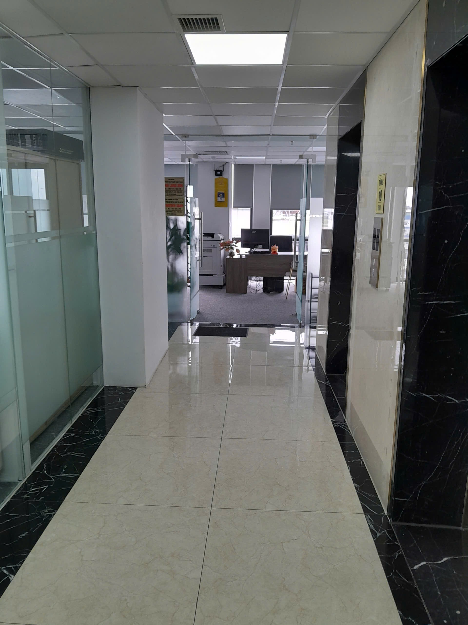 Cho thuê Văn phòng Phường 12, Tân Bình, Diện tích 120m², Giá Thương lượng 11