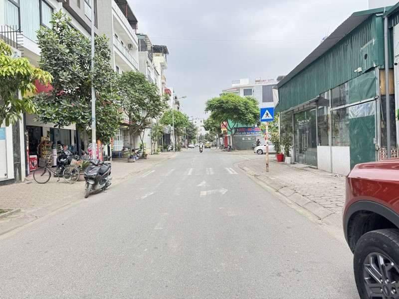 Nhà Phố Nông Vụ 78,6m2: Vừa ở vừa kinh doanh, đường 13m ô tô tránh, sổ đỏ sẵn sàng cc 2