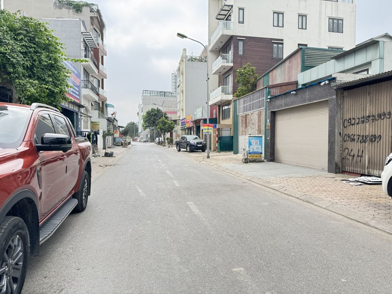 Nhà Phố Nông Vụ 78,6m2: Vừa ở vừa kinh doanh, đường 13m ô tô tránh, sổ đỏ sẵn sàng cc 4