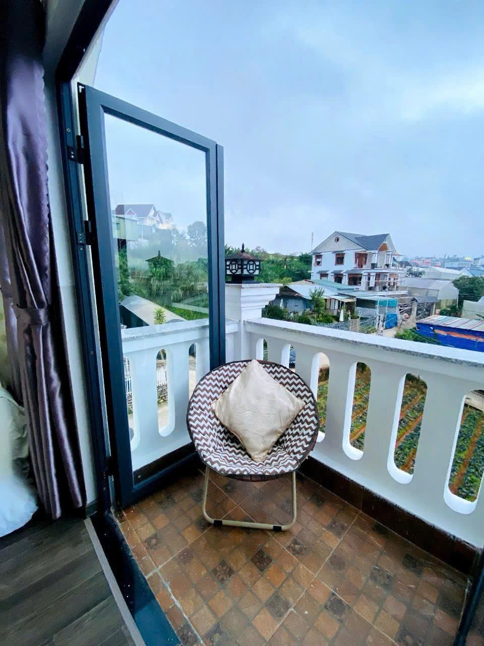 CHO THUÊ VILLA 6 PHÒNG LỮ GIA PHƯỜNG 9 ĐÀ LẠT - GIÁ 15TR 3