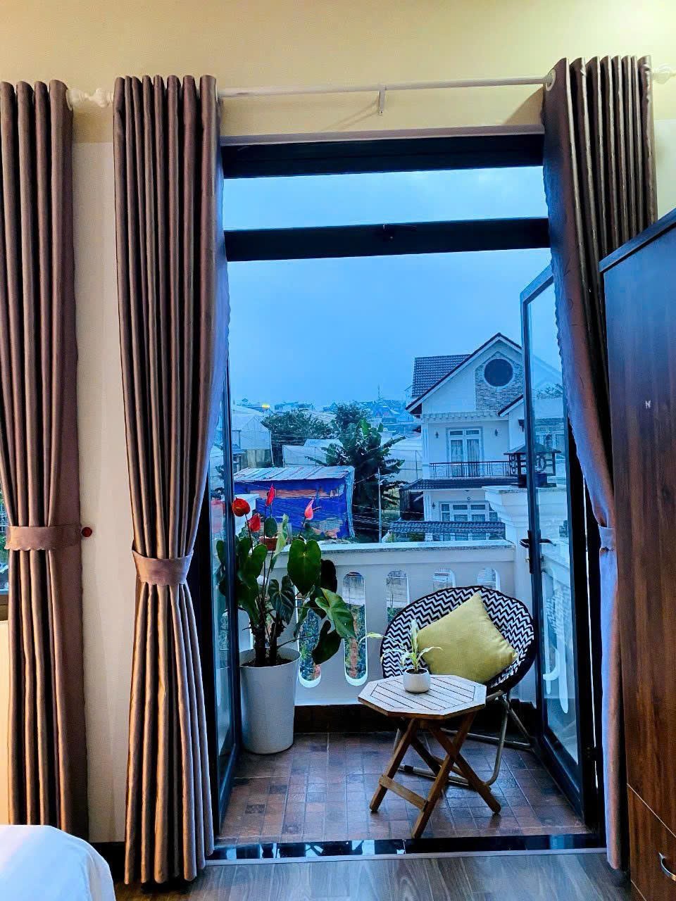CHO THUÊ VILLA 6 PHÒNG LỮ GIA PHƯỜNG 9 ĐÀ LẠT - GIÁ 15TR 2