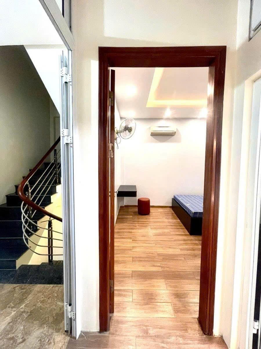 BÁN NHÀ PHỐ THÁI THỊNH – 40M2 x 5 TẦNG – GIÁ 21 TỶ – KINH DOANH ĐỈNH – VỊ TRÍ TRUNG TÂM 3